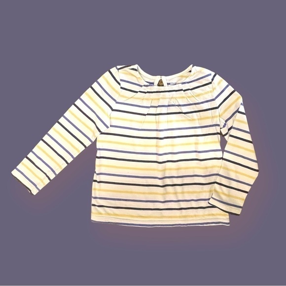 OLD NAVY, GIRLS STRETCH, SKINNY JEANS. SIZE 5T. BABY GAP SHIRT, SIZE 5T. - Picture 3 of 8